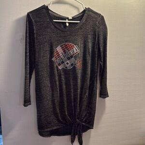 Women’s medium football shirt